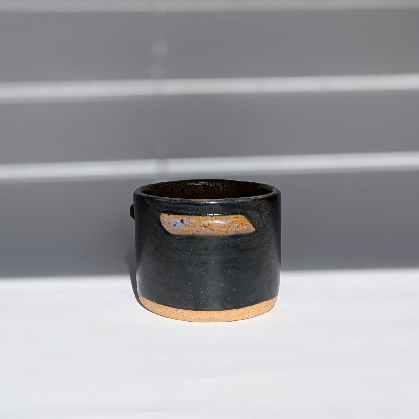 Black mug