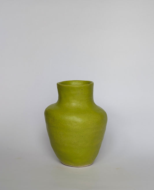 Brat green vase