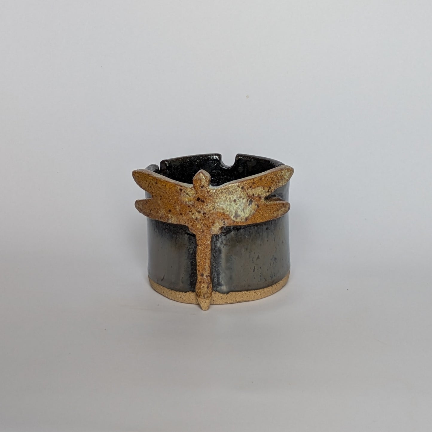 Dragonfly ashtray