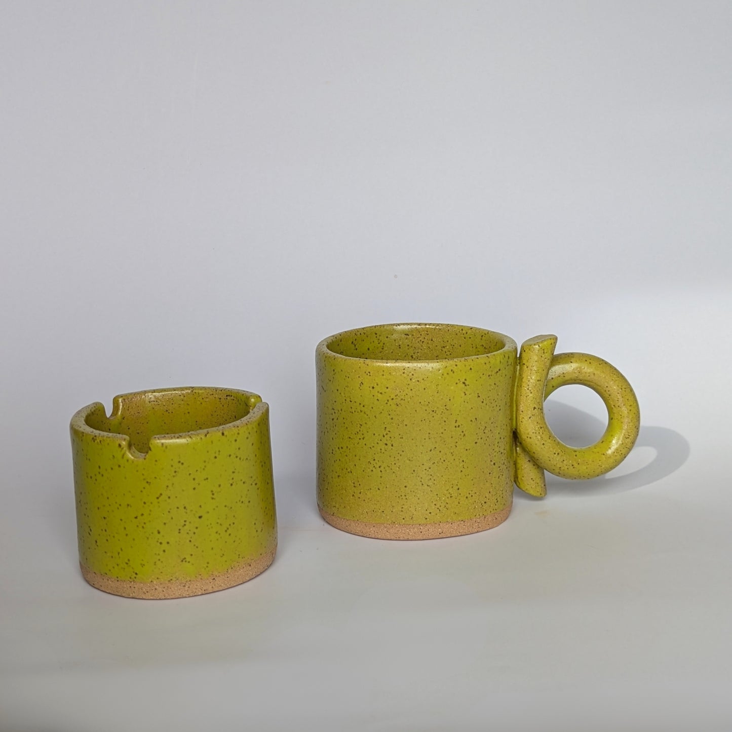 Green mug