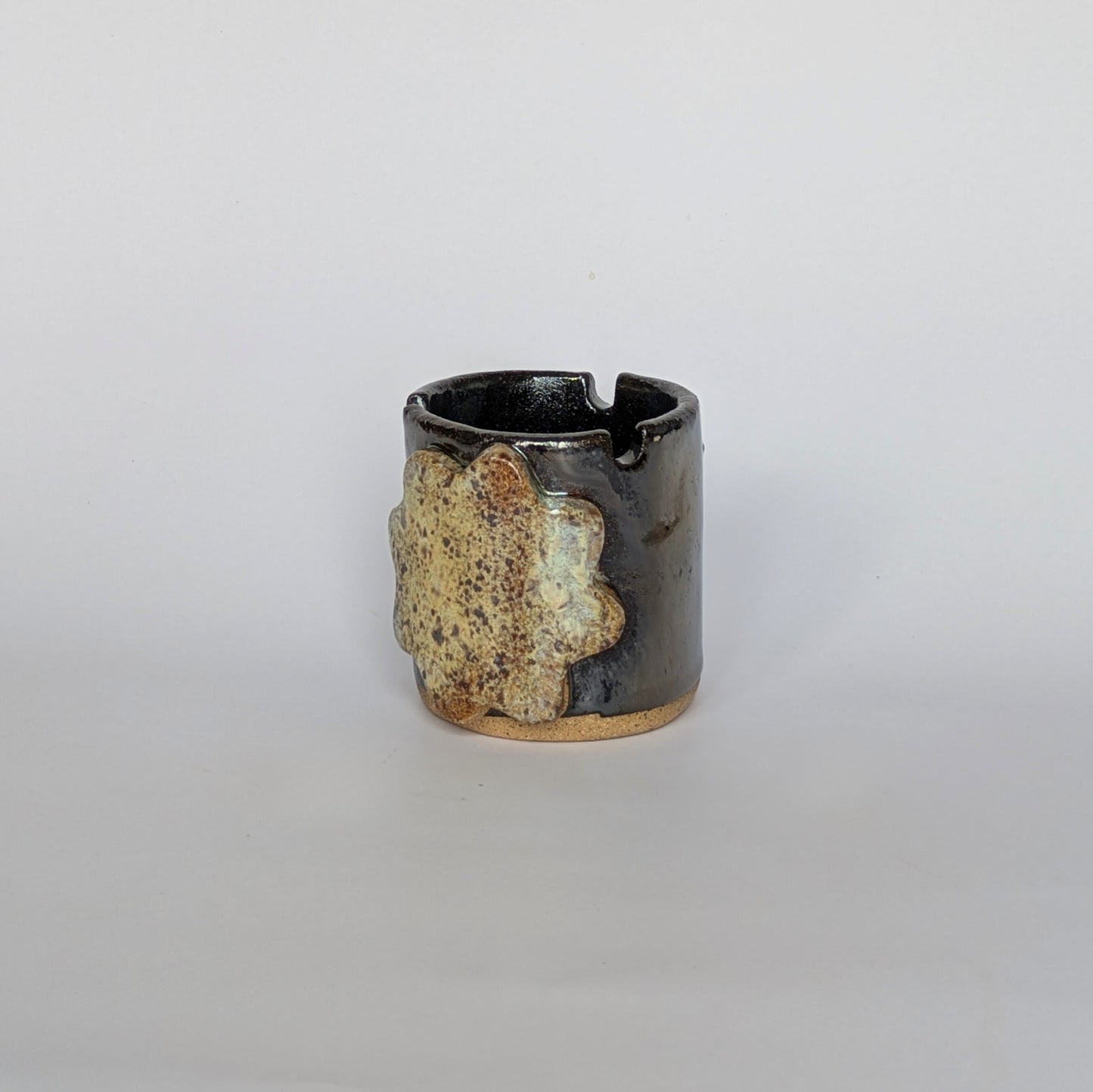 Sun ashtray