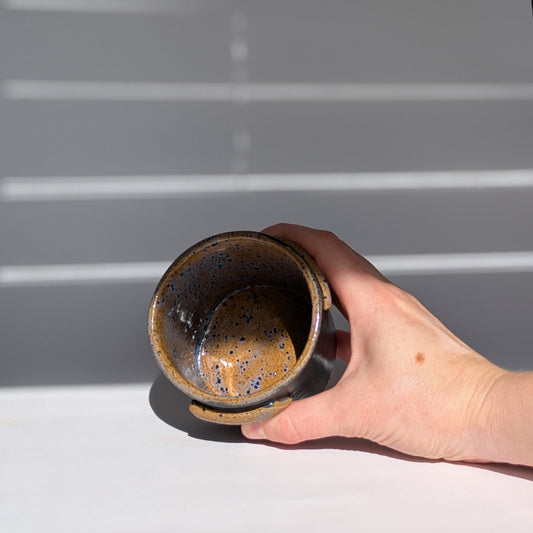 Black mug