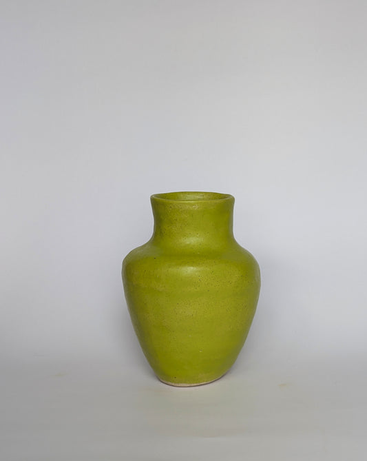 Brat green vase